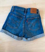 Levi’s Jeans Denim Wedgie Shorts Salsa blau XS W25 Berlin - Mitte Vorschau