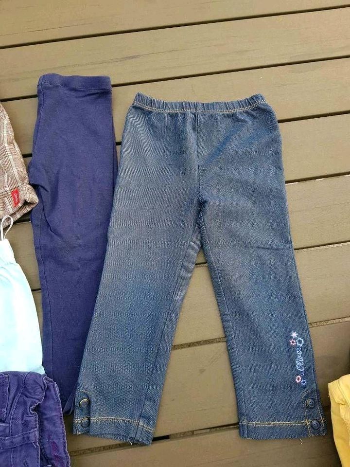 2 x Hosen, Leggings Gr.98, S'Oliver, Esprit u.a. in Nackenheim