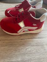 Schuhpacket Mädchenschuhe gr 21 Elefanten Nordrhein-Westfalen - Bönen Vorschau