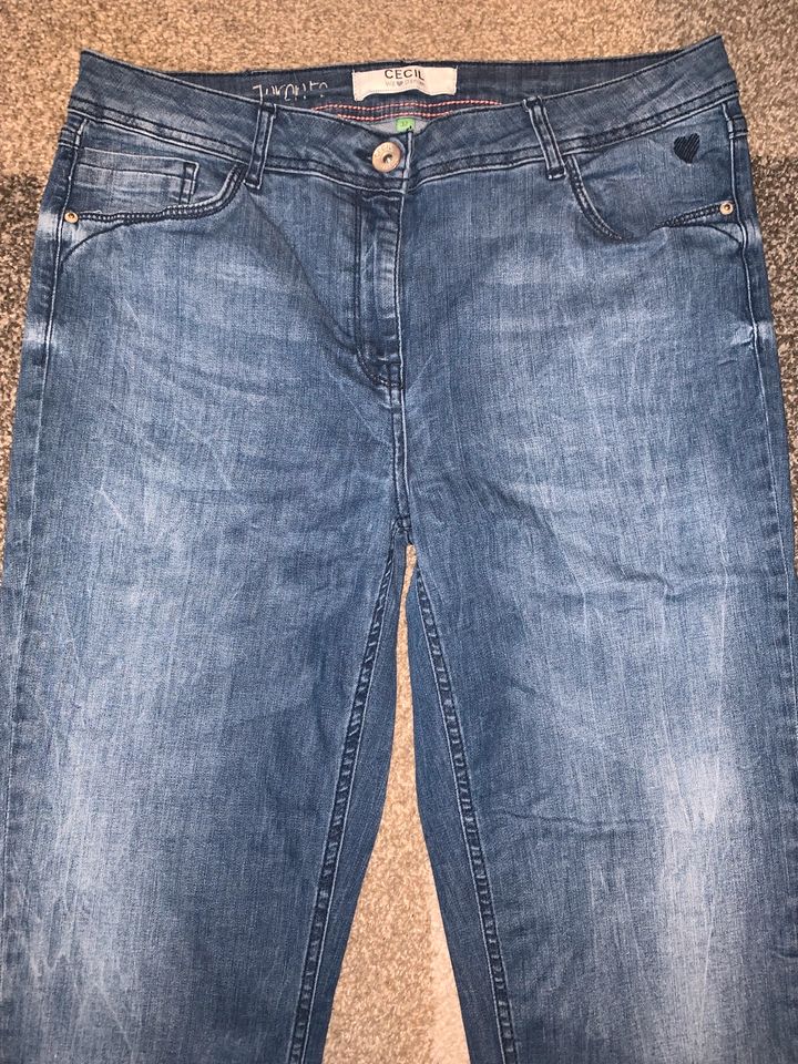 Cecil Toronto Street One Jane York Jeans XL W 32 33 34 L 26 28 in Kassel