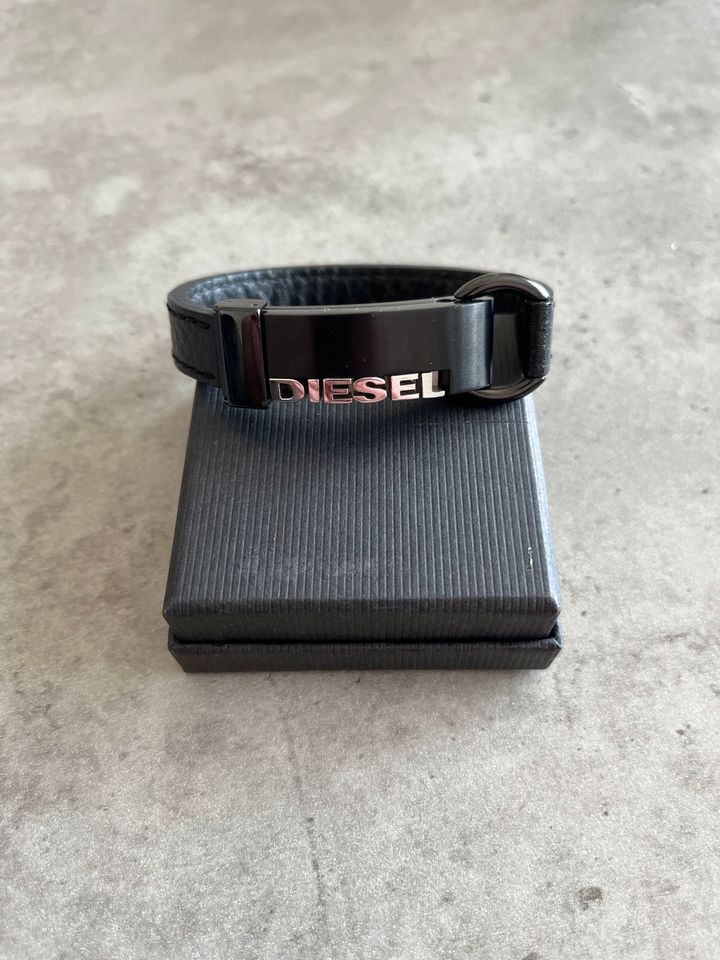 Diesel Armband in Marienheide