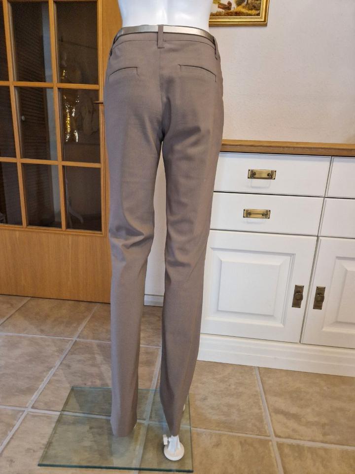 Stilvolle klassische Hose. Anzughosen. Größe XS-S. in Wendlingen am Neckar