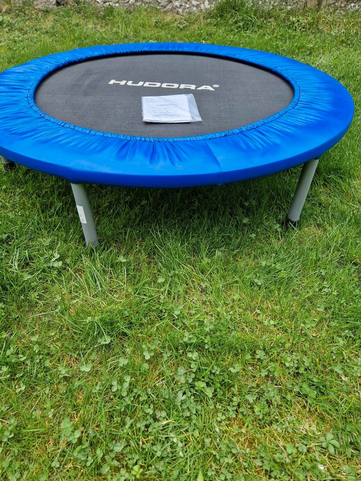 Hudora Mini Trampolin in Berlin