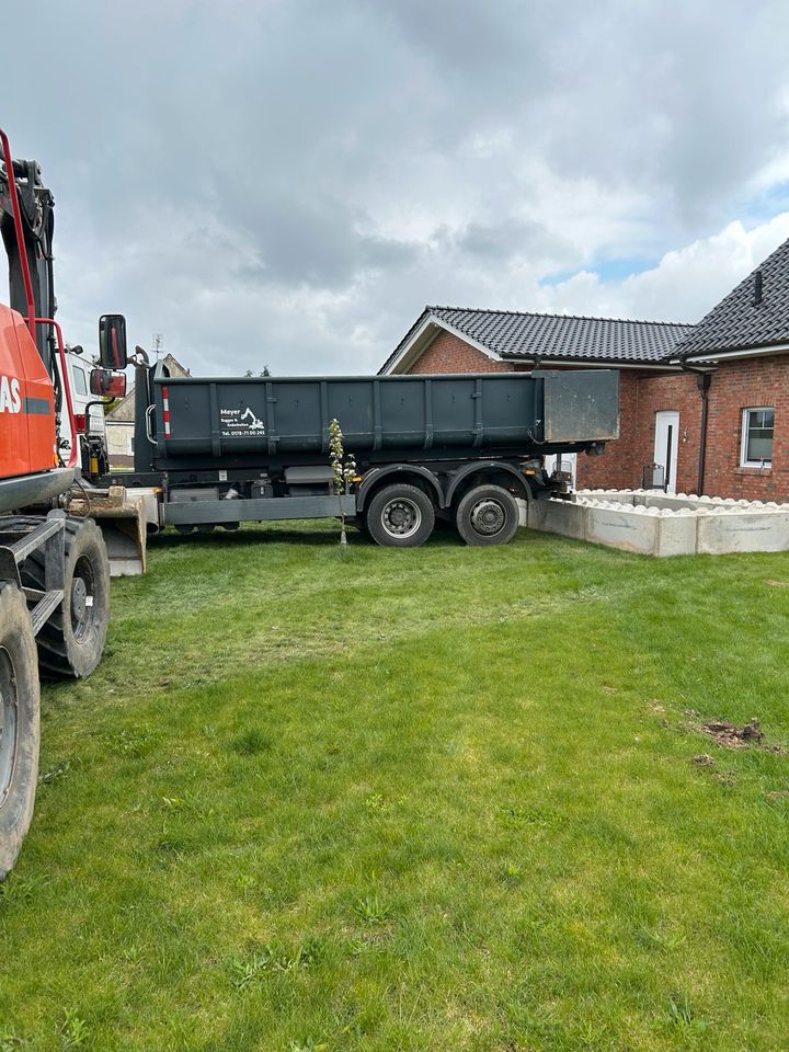 Transport von Schüttgütern, liefern, Entsorgen, Abrollkipper in Damme