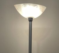 Schöner Deckenfluter/Stehlampe Silber und Glas Bayern - Bamberg Vorschau