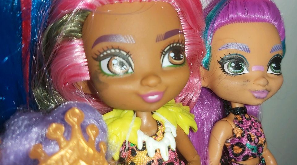 Barbie, LOL OMG, Cave Club Puppen Set in Hamburg