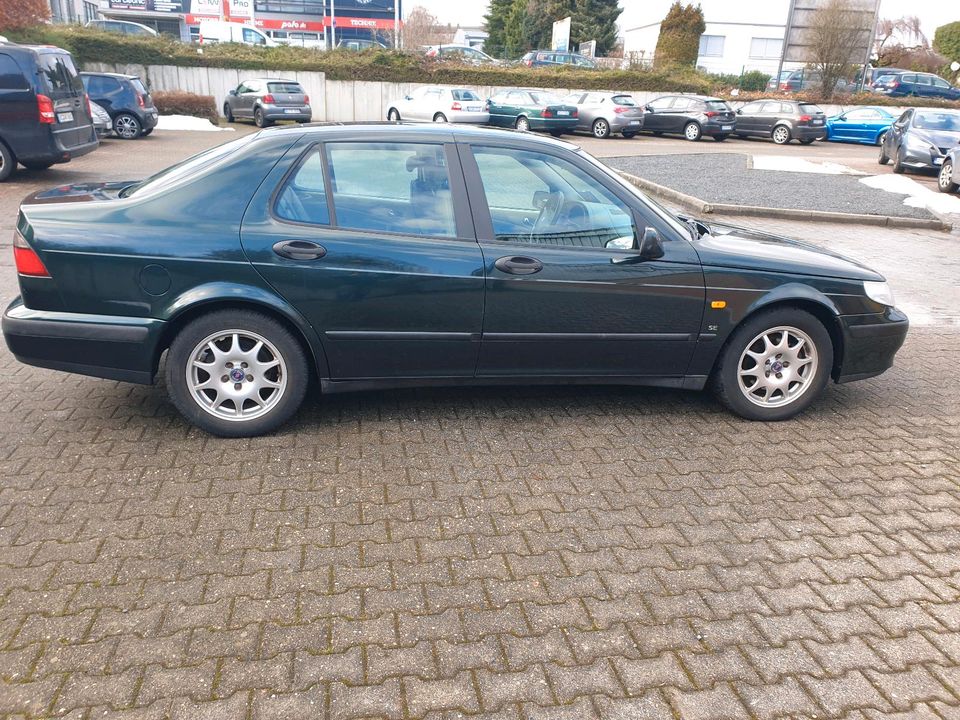 Youngtimer Saab 9 5, Automatik in Aachen