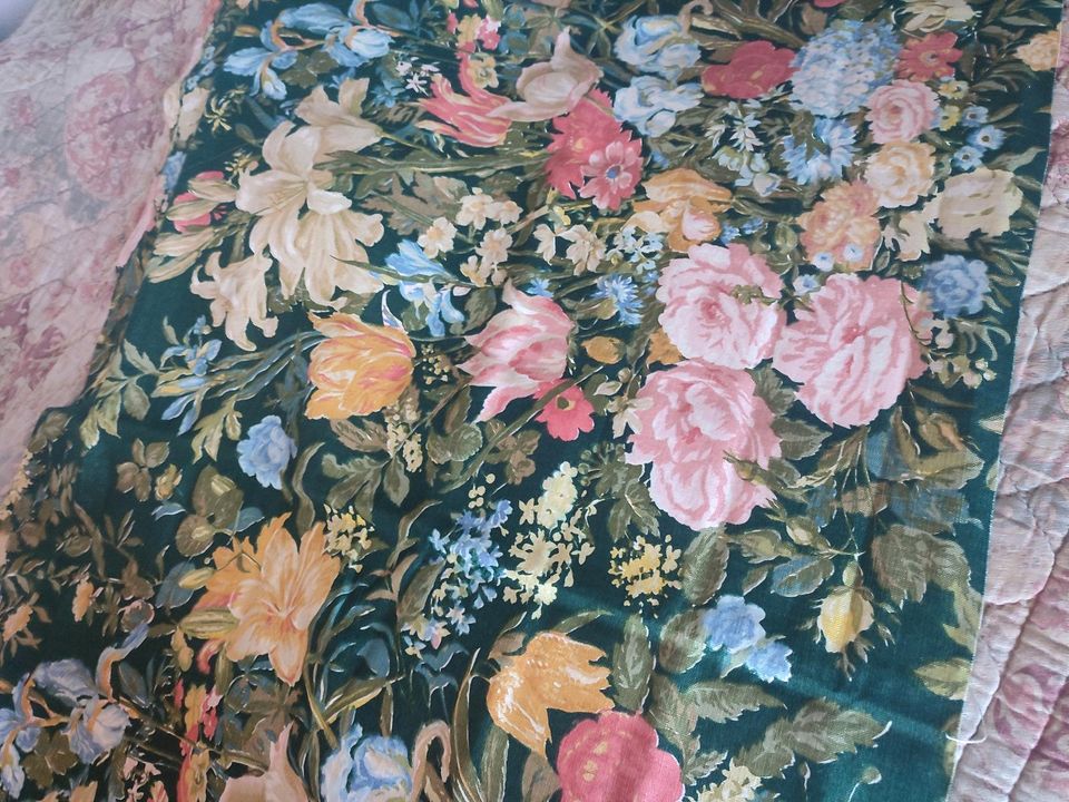 Blumen Stoff Indanthren vintage Nähen Meterware floral Leinen in Groß-Gerau