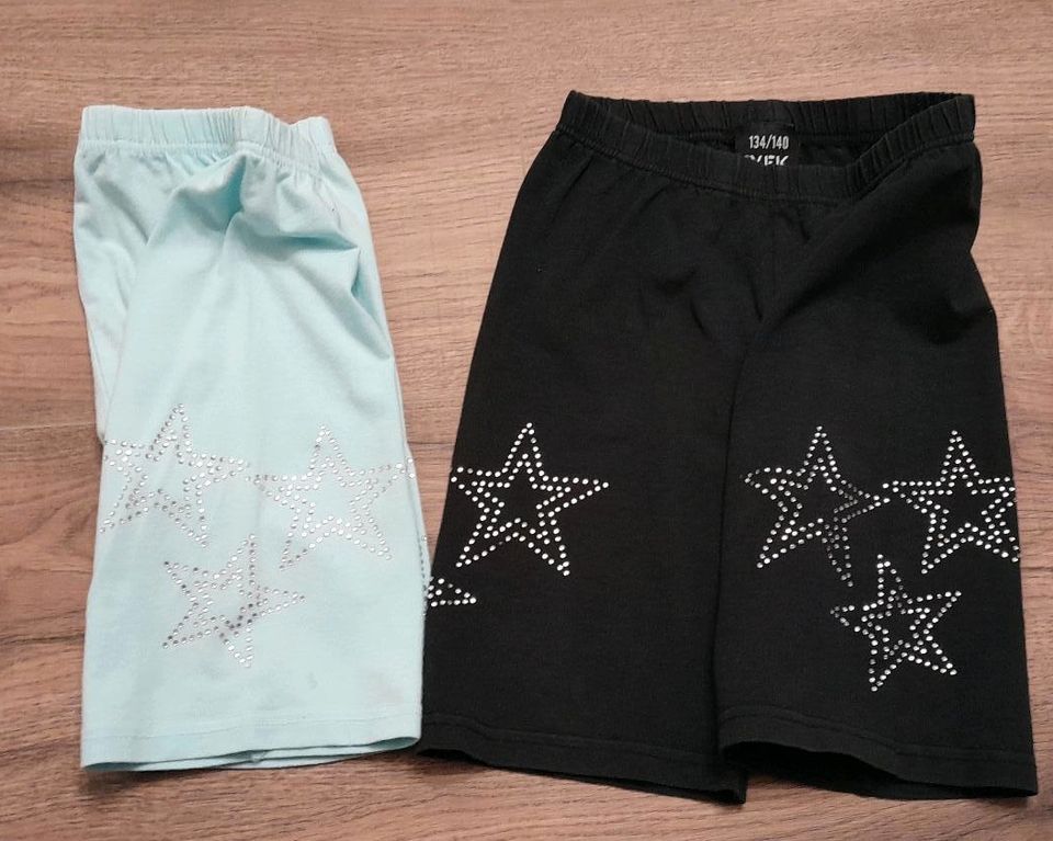 Radler Leggins mit Strass Sternen in 134 in Rätzlingen bei Haldensleben