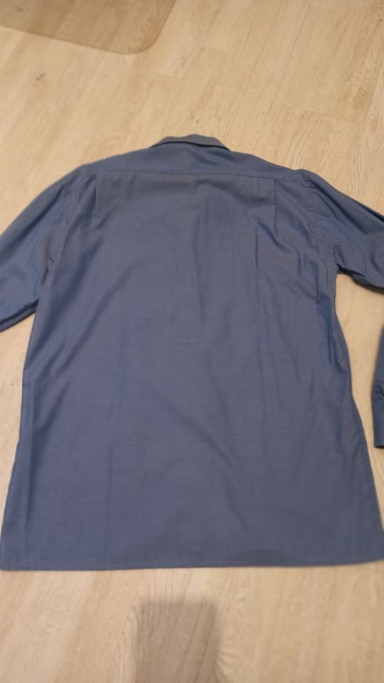 eterna Hemd blackline Herrenhemd Gr. 40 blau in Isernhagen