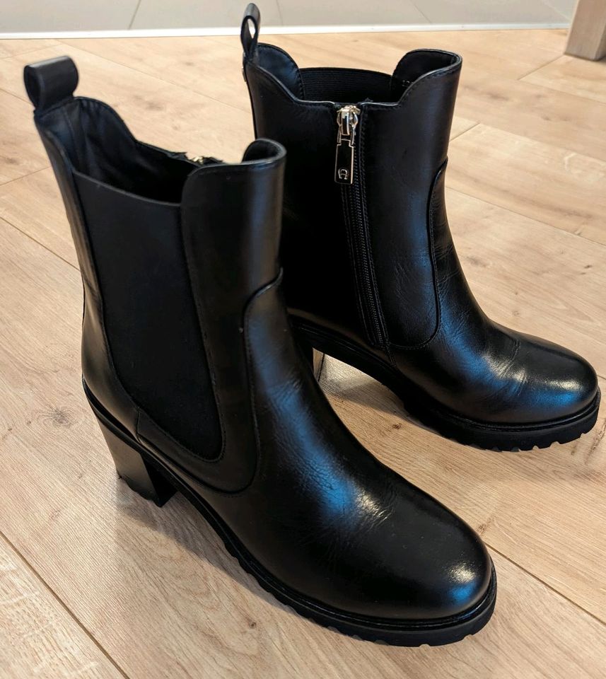 Aigner Stiefeletten Leder Gr. 40 in Wolfratshausen