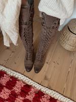 Free People Jeffrey Campbell Stiefel 37 38 knee spell gypsy Mecklenburg-Vorpommern - Ueckermuende Vorschau