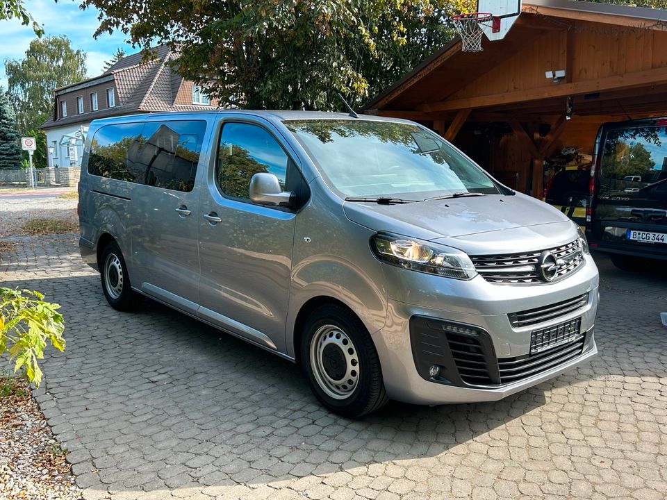 Kleinbus, Van, Bus, Minibus 9 Sitzer mieten Tourbus günstig in Berlin