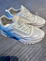 Turnschuhe Größe 38 Niedersachsen - Loxstedt Vorschau