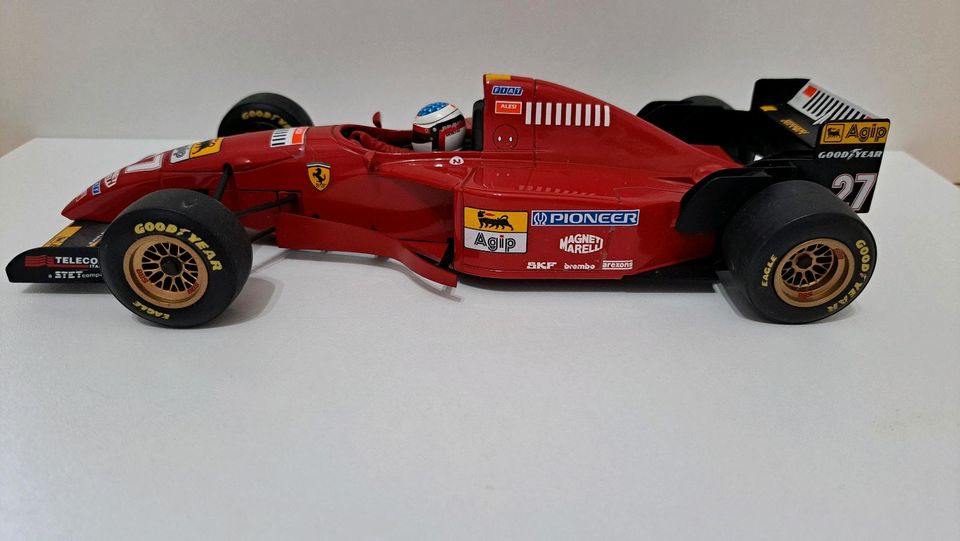 Modellauto 1:18 Ferrari 412t2 Alesi 1995 in Neuwied