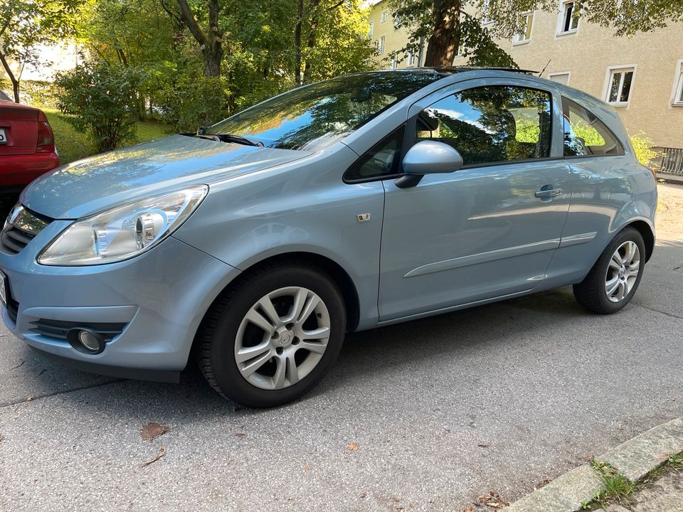 Opel  Corsa in München