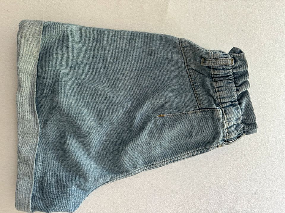 2 -teile jeans und shorts in Gelsenkirchen