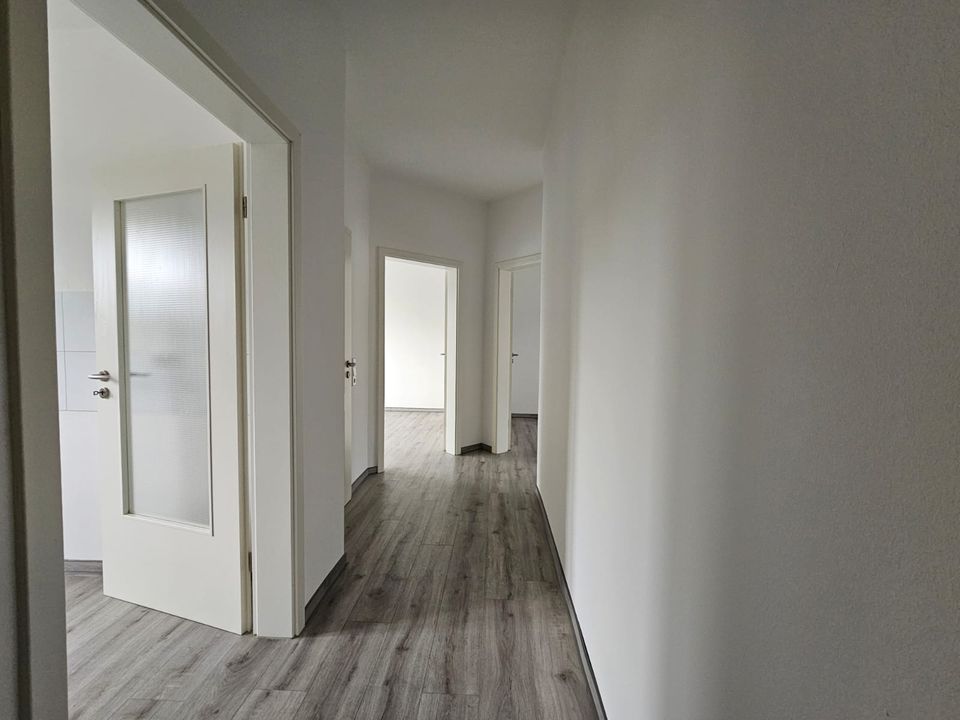 Modern + Saniert: 2-Zimmerwohnung mit Balkon in Magdeburg