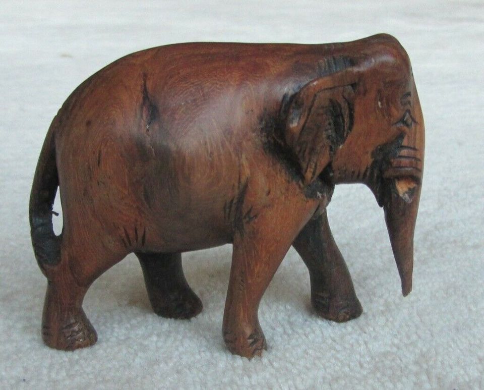 2 Holzelefanten Elefant Holz Deko oder für Sammler in Buchholz in der Nordheide
