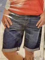 Hose / kurze Jeanshose neu / Bermuda Jeans  in XL Mecklenburg-Vorpommern - Greifswald Vorschau