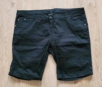 Shorts Damenshorts Hose Damenhose Größe 48 Sachsen - Schlettau Vorschau