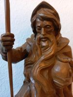 Holzfigur handgeschnitzt Wandersmann Wandsbek - Hamburg Poppenbüttel Vorschau