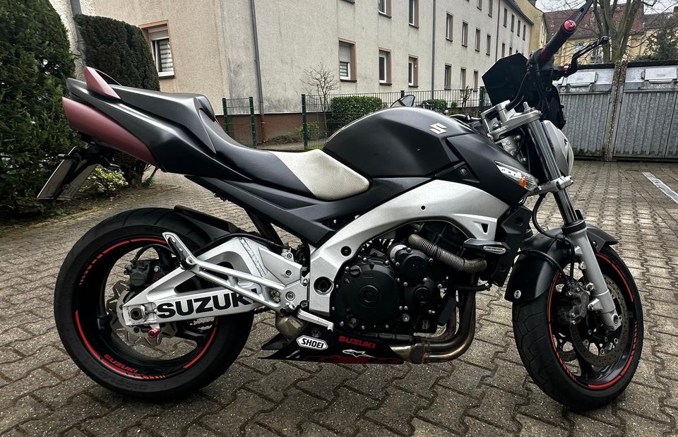 Suzuki GSR 600 in Hamm