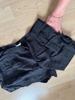 Shorts hotpants H&M Kurze Hose schwarz Basic Köln - Junkersdorf Vorschau