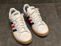 Adidas Grand Court EE7888 Größe 41 1/3 Sachsen - Radeberg Vorschau