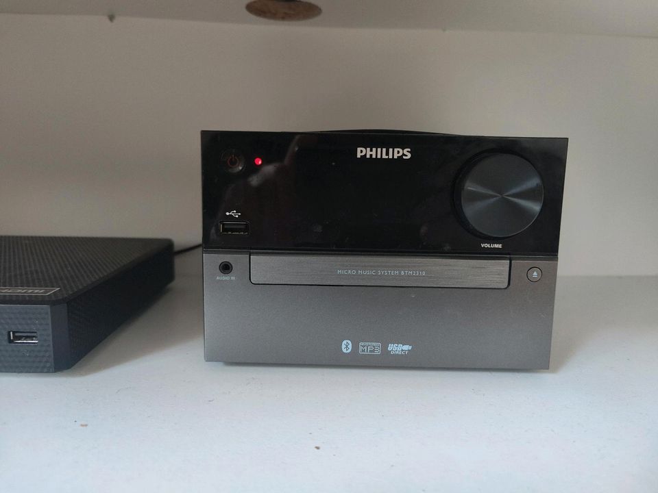 Phillips stereo system in Wuppertal