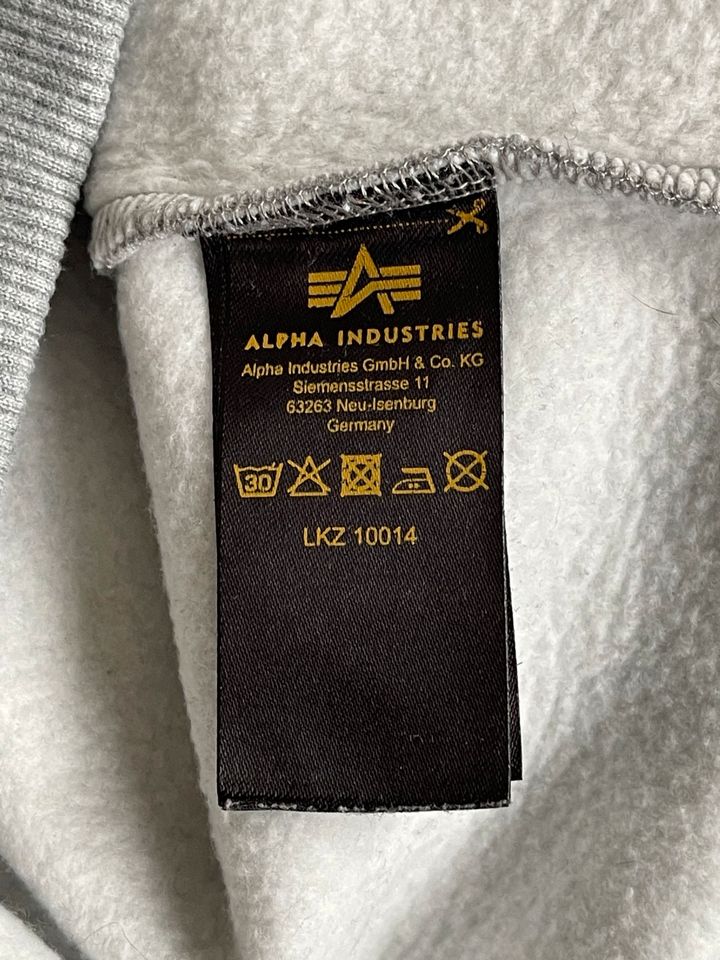 Alpha Industries Sweatshirt, Gr. 16 J., grau in Eitelborn