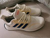 Adidas Schuhe Gr. 44,5 Niedersachsen - Nörten-Hardenberg Vorschau