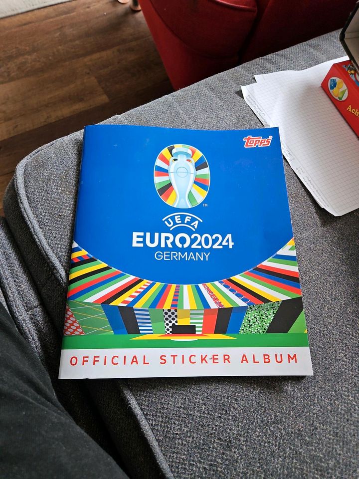 Uefa Euro 2024 Topps Sticker Album in Düsseldorf