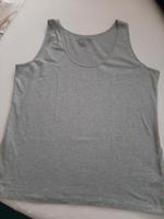 2 Damen T-Shirts in Gr. 44 Niedersachsen - Bassum Vorschau