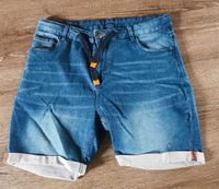 Biete kurze leichte Herren Jeanshose Ronley Gr. 52/54 L/XL Sachsen-Anhalt - Staßfurt Vorschau