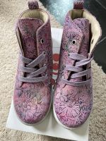 Pepino Schuhe Sneaker lila Blumen Gr.28 neu Niedersachsen - Wolfsburg Vorschau