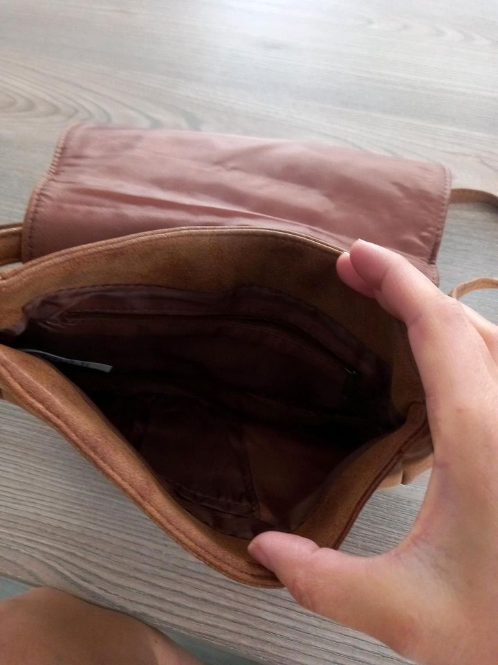 Handtasche ungetragen in Bohmte