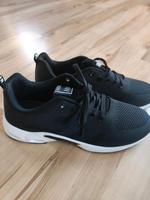 Sportschuhe NEU NEU NEU Nordrhein-Westfalen - Hille Vorschau