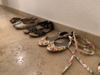 4 Damen Sandalen Größe 37 Clarks Komplettpreis Baden-Württemberg - Ludwigsburg Vorschau