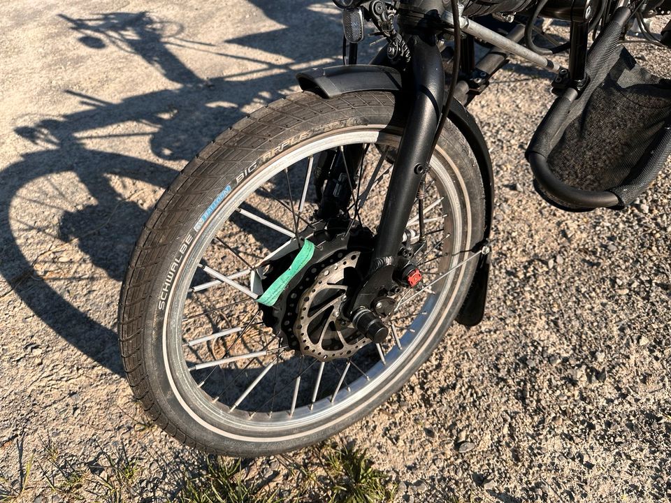 Handbike Kettwiesel mit E-Motor in Tübingen