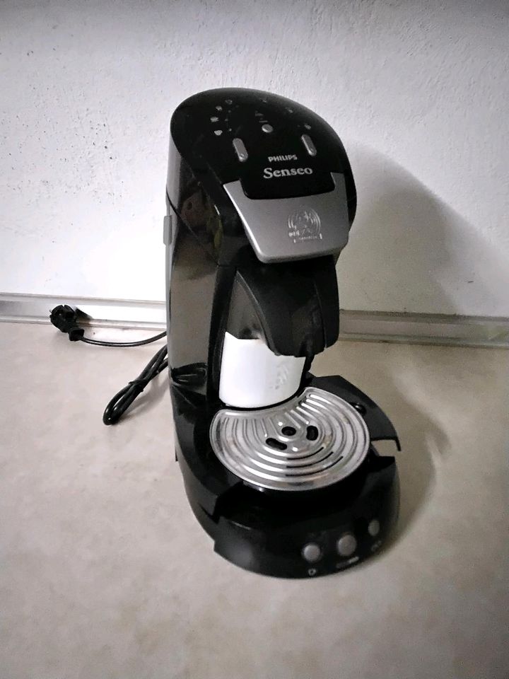 Philips Senseo Latte Select 7850 Kaffeepadmaschine Milchschaum Z in Kirtorf