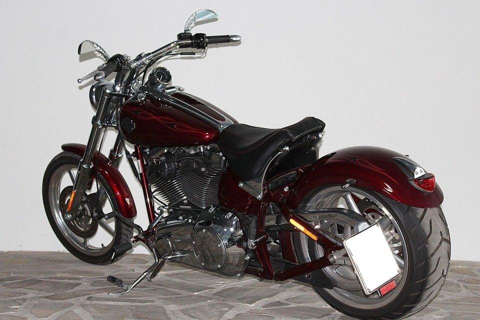 Harley-Davidson Softail Rocker C FXCWC*1-HAND* in Erkrath