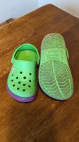 Crocs grün lila Gr C 6 7 Kreis Pinneberg - Uetersen Vorschau