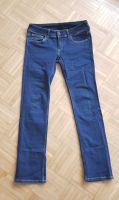 Neuwertige Jeans von Pepe, dunkelblau, W29/L32 Düsseldorf - Stadtmitte Vorschau