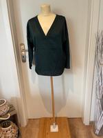 Mango: tannengrünes Shirt, Satin, T-Shirt, V-Ausschnitt, Gr. M Findorff - Findorff-Bürgerweide Vorschau