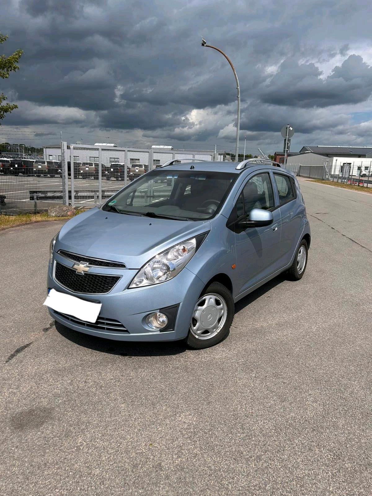 Abbildung des Autos CHEVROLET SPARKASSE 1.2 …