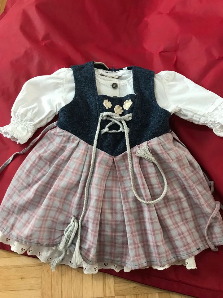 Kinderdirndl Gr. 80 in München