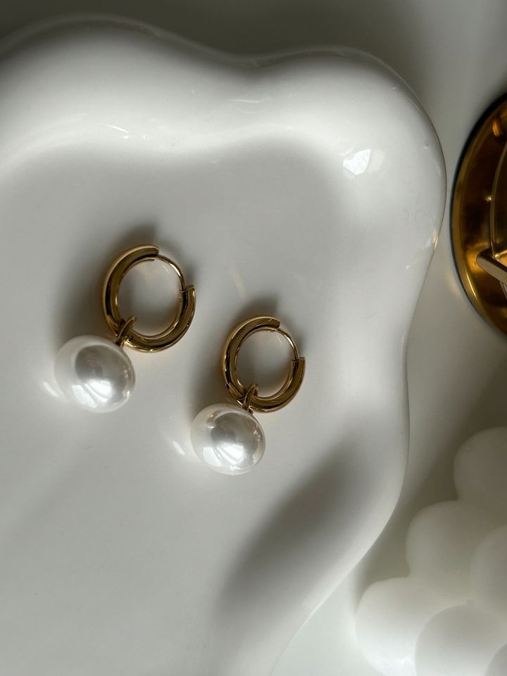 Perlen Ohrringe vergoldet in Berlin