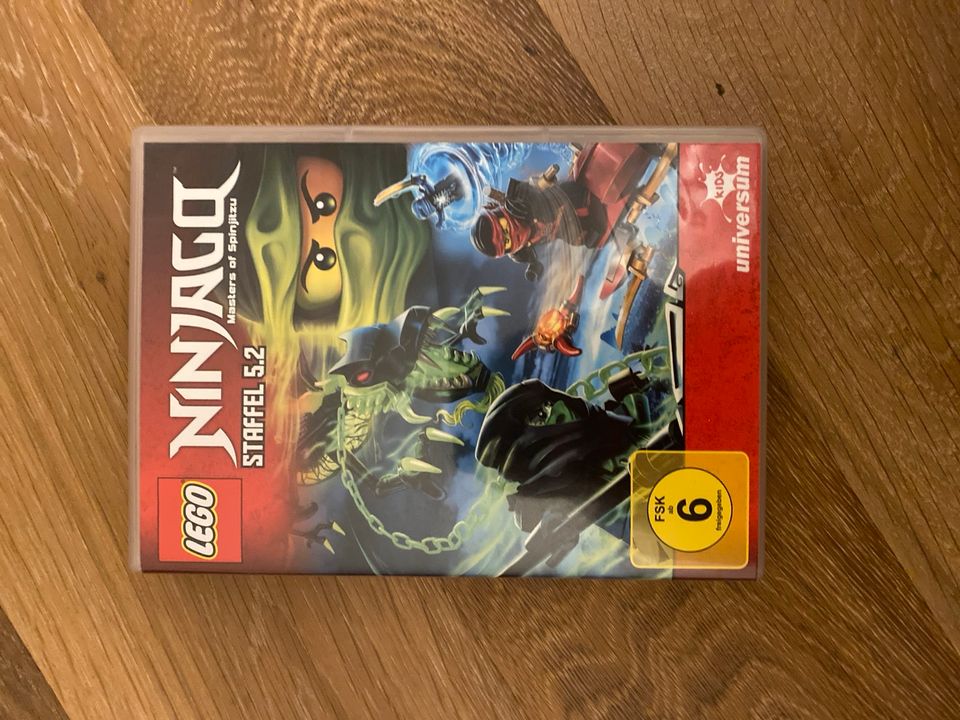 Lego ninjago Staffel 4.2 und 5.2 in Sassenberg