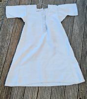 antikes Leinenkleid mit Stickerei Nordrhein-Westfalen - Detmold Vorschau